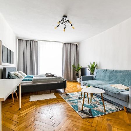 Royal Flats Old Town Apartment Krakow Ngoại thất bức ảnh