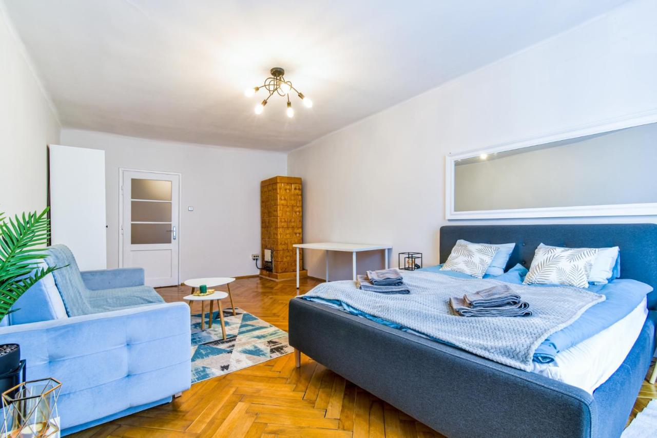 Royal Flats Old Town Apartment Krakow Ngoại thất bức ảnh