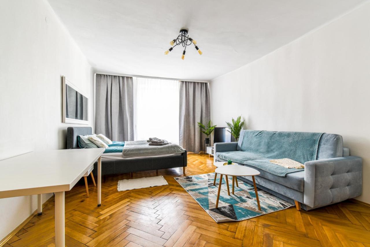 Royal Flats Old Town Apartment Krakow Ngoại thất bức ảnh